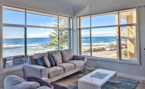 Blue Pacific Apartment 8